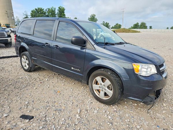 2013 DODGE GRAND CARAVAN SE