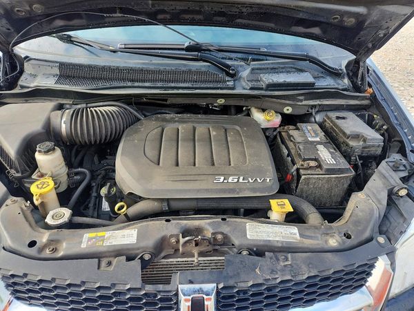 2013 DODGE GRAND CARAVAN SE