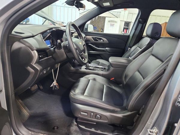 2023 CHEVROLET TRAVERSE LT