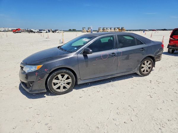 2012 TOYOTA CAMRY