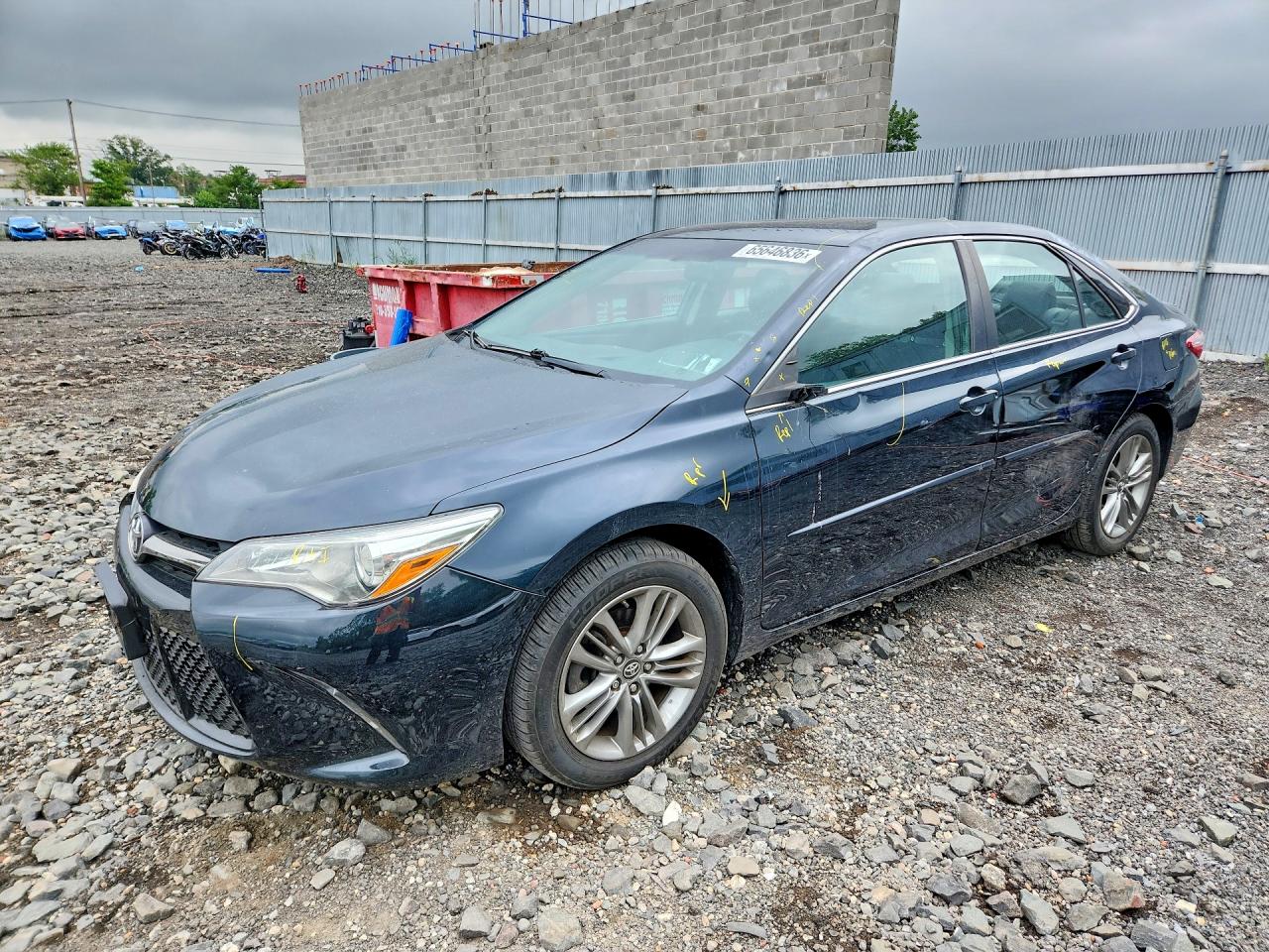 2017 TOYOTA CAMRY