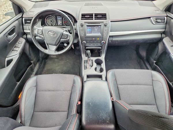 2017 TOYOTA CAMRY