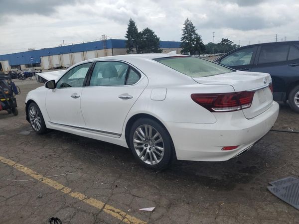 2016 LEXUS LS