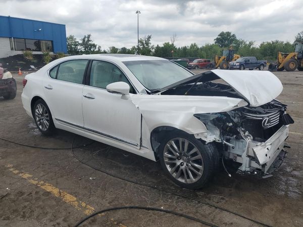2016 LEXUS LS