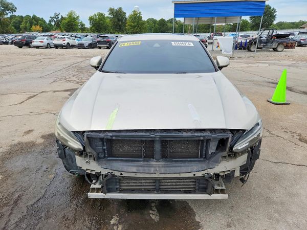2018 VOLVO S90