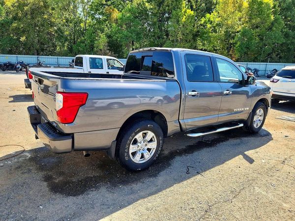 2019 NISSAN TITAN