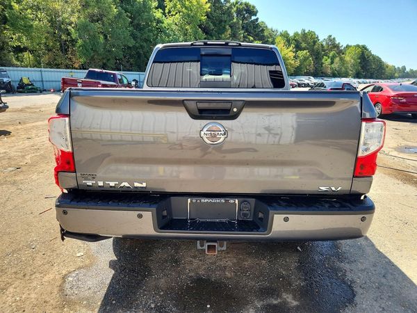 2019 NISSAN TITAN