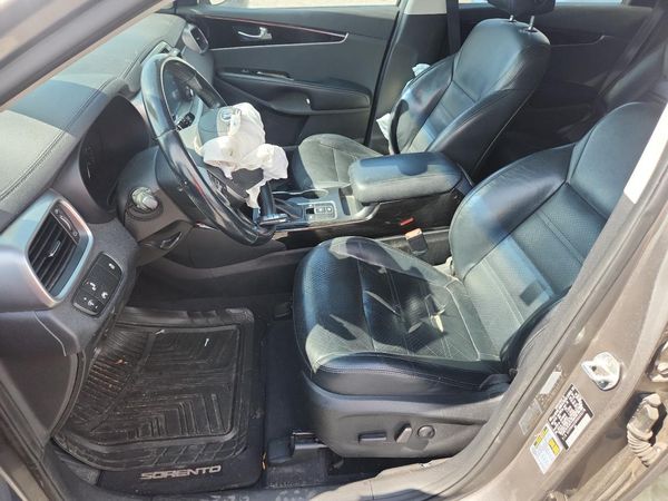 2019 KIA SORENTO