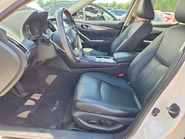 2021 INFINITI Q50