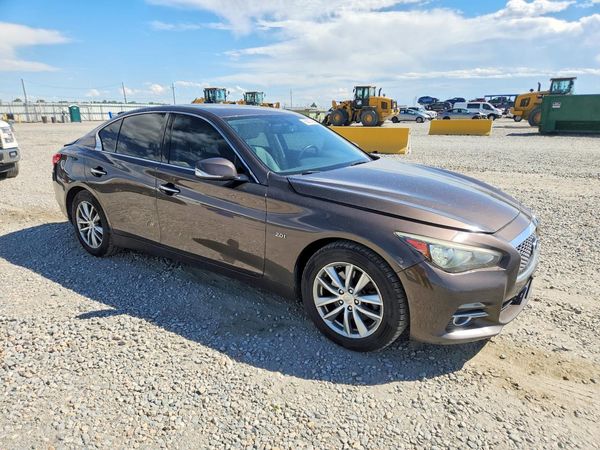 2016 INFINITI Q50