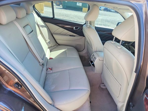 2016 INFINITI Q50