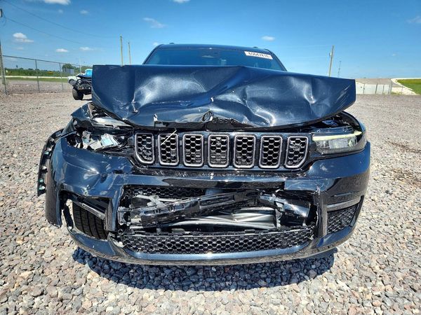 2023 JEEP GRAND CHEROKEE Summit, Summit Reserve