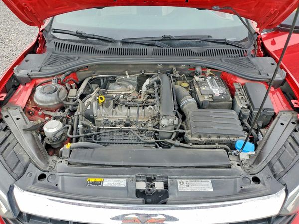 2019 VOLKSWAGEN JETTA S, SE, R-Line