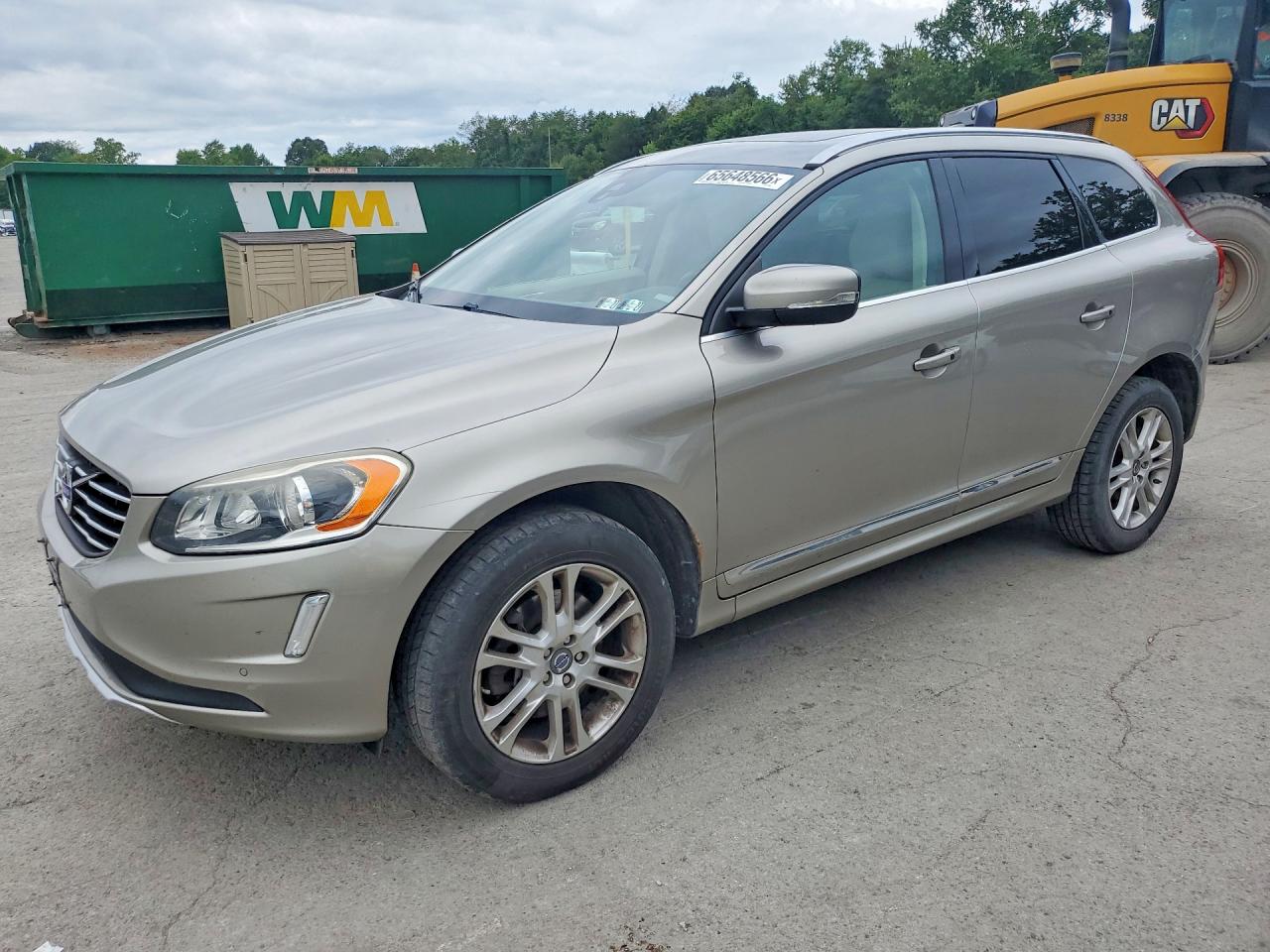 2015 VOLVO XC60