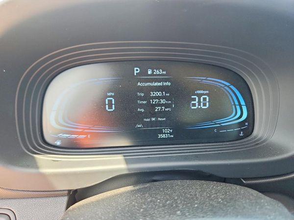 2023 HYUNDAI VENUE SEL, Limited