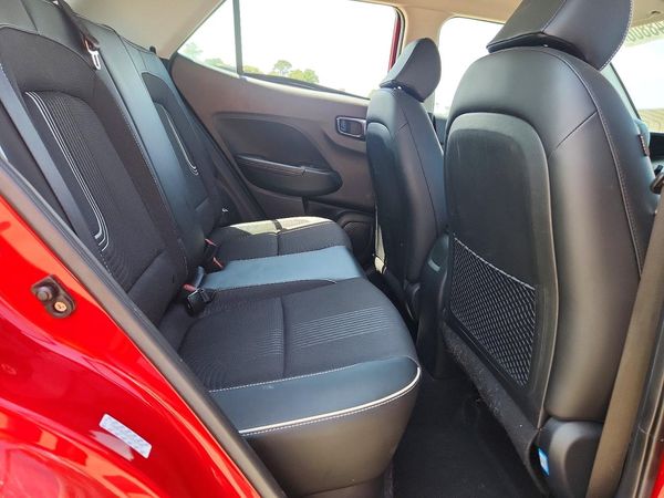 2023 HYUNDAI VENUE SEL, Limited