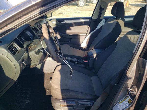 2017 VOLKSWAGEN JETTA S