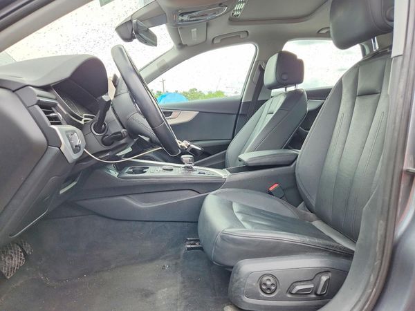 2017 AUDI A4 quattro Premium Plus