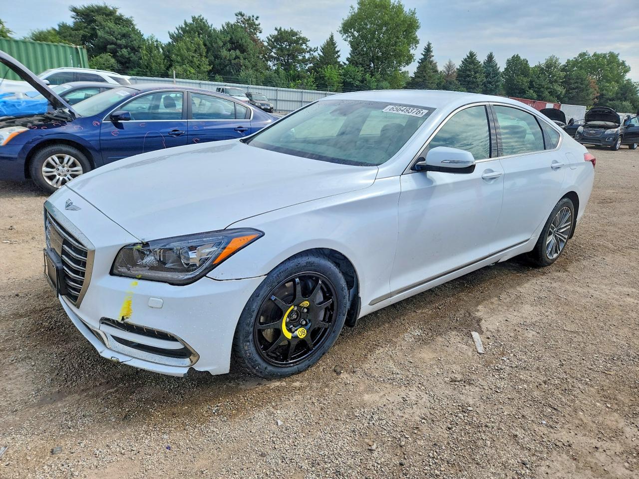 2018 GENESIS G80 — Front 3/4