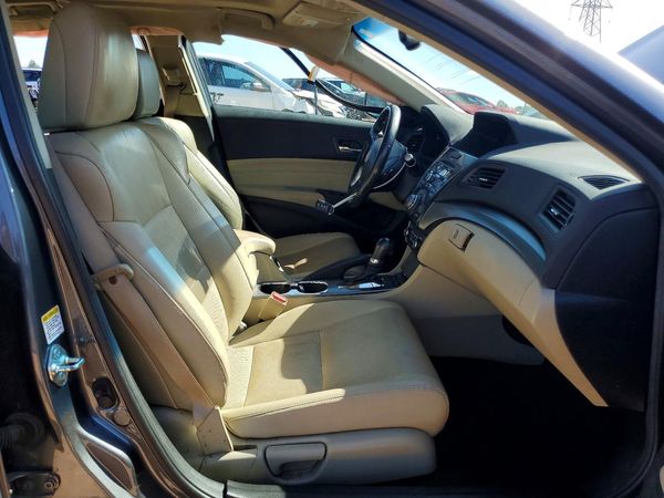 2013 ACURA ILX