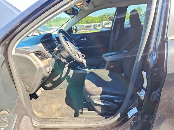 2016 JEEP CHEROKEE LATITUDE FWD
