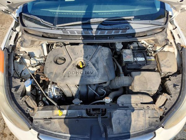 2013 HYUNDAI ELANTRA