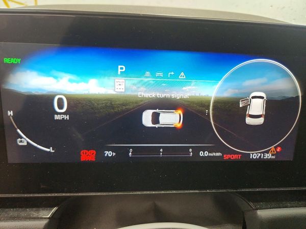 2023 KIA NIRO Wind