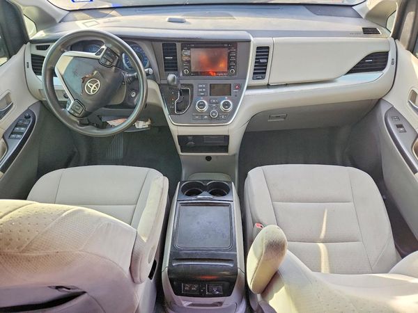 2020 TOYOTA SIENNA E grade — CKPT