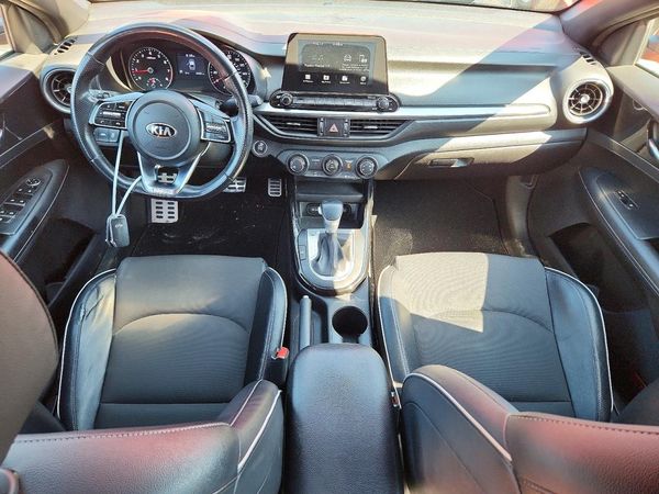 2021 KIA FORTE GT Line