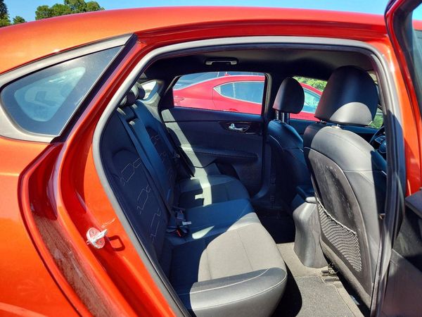 2021 KIA FORTE GT Line