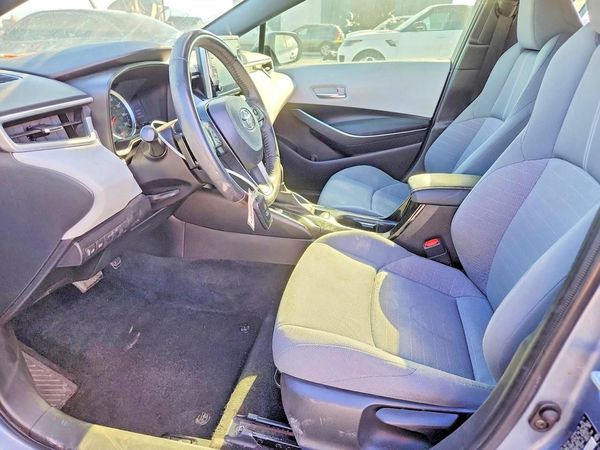 2020 TOYOTA COROLLA SE, CVT, w/Premium pkg — DENT