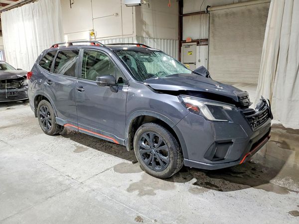 2023 SUBARU FORESTER