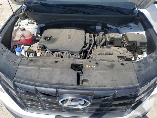 2023 HYUNDAI TUCSON — Engine bay