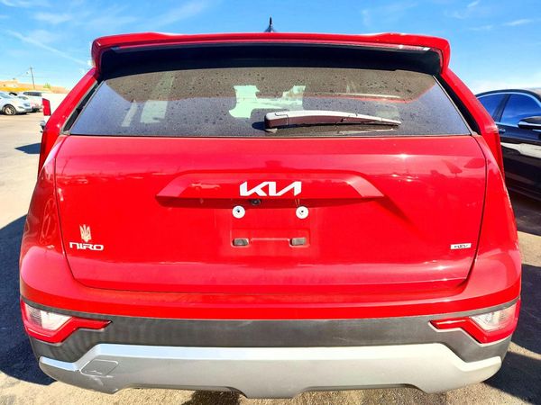 2025 KIA NIRO