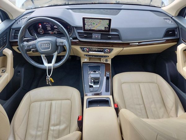 2018 AUDI Q5 quattro Premium Plus