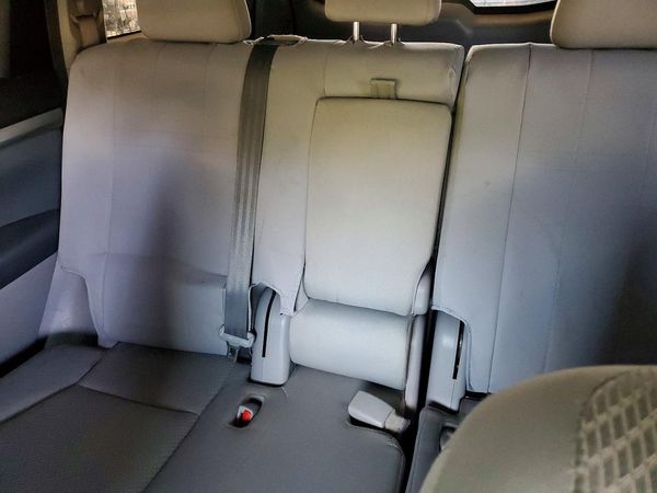 2018 TOYOTA HIGHLANDER LE/LE Plus