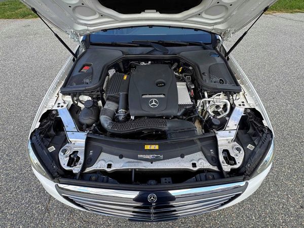 2018 MERCEDES-BENZ E E300-4M