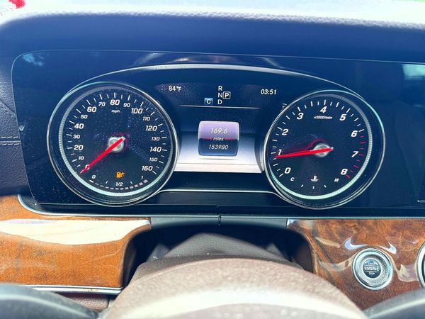 2018 MERCEDES-BENZ E E300-4M