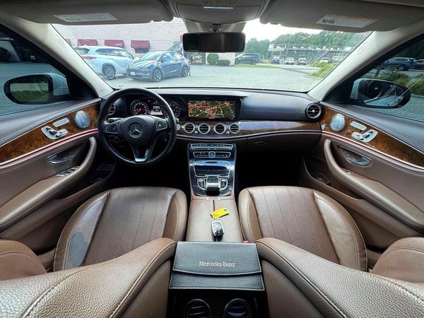 2018 MERCEDES-BENZ E E300-4M