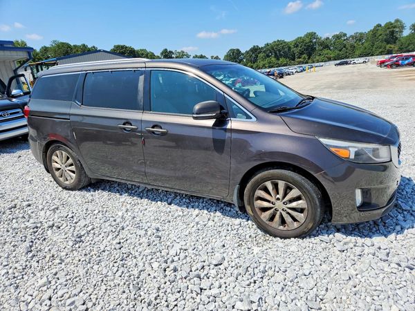 2016 KIA SEDONA EX - Middle level — Passenger 3/4