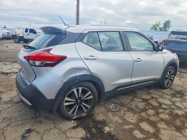 2019 NISSAN KICKS