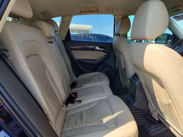 2015 AUDI Q5