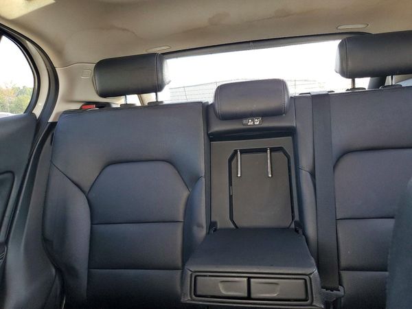 2015 MERCEDES-BENZ GLA GLA250