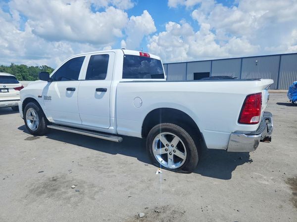 2017 RAM 1500 ST QUAD CAB 4X4