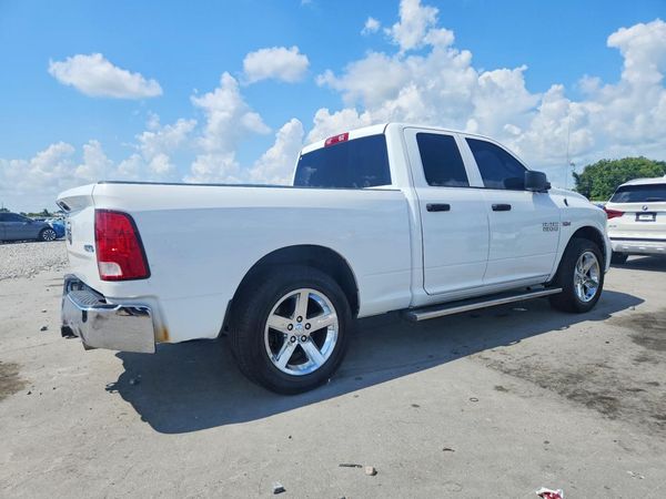 2017 RAM 1500 ST QUAD CAB 4X4