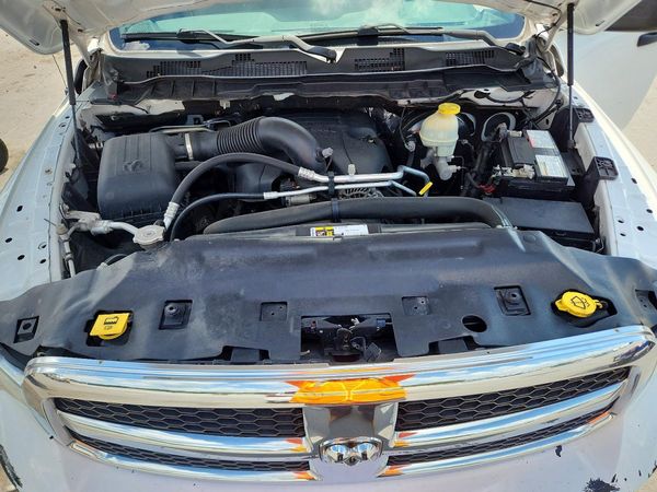 2017 RAM 1500 ST QUAD CAB 4X4