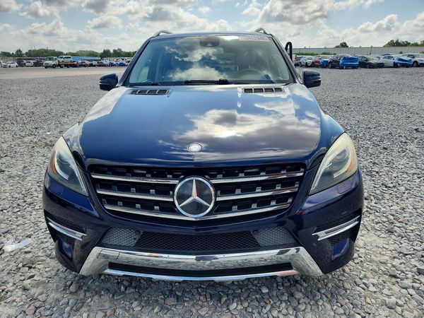 2013 MERCEDES-BENZ ML ML550 4-MATIC