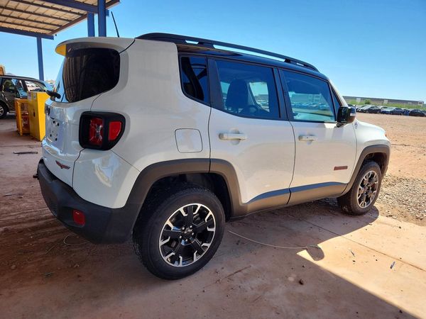 2023 JEEP RENEGADE TRAILHAWK 4X4
