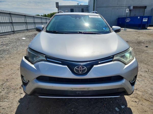 2018 TOYOTA RAV4 Adventure/XLE