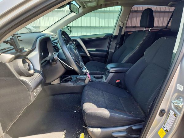 2018 TOYOTA RAV4 Adventure/XLE